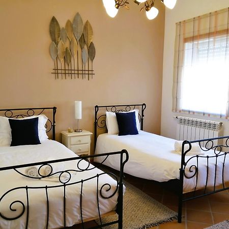 Vila Dos Principes In Praia D'El Rey Praia del Rei Luaran gambar