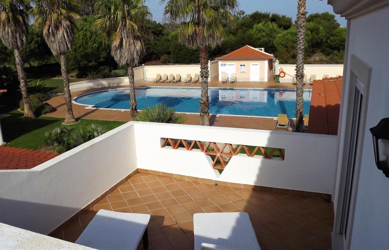 Vila Dos Principes In Praia D'El Rey Praia del Rei Luaran gambar